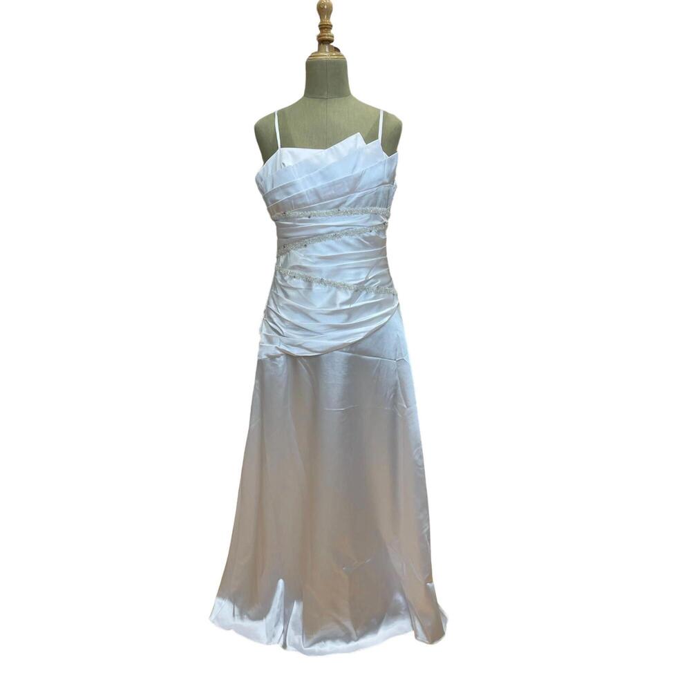 NEW FANNY women's beaded bridal gown in white